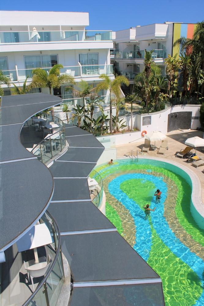 Tasia Maris Oasis Agia Napa Exterior foto